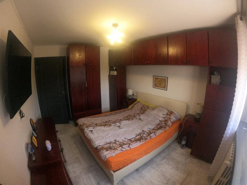 Giurgiu, apartament 4 camere decomandat, zona centrala, T120, reper emblematic.